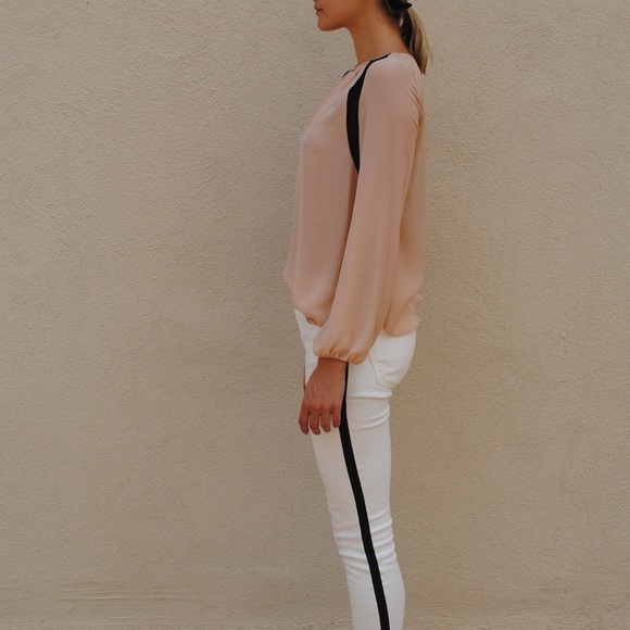 Pink blouse 👚 - Picture 7 of 7